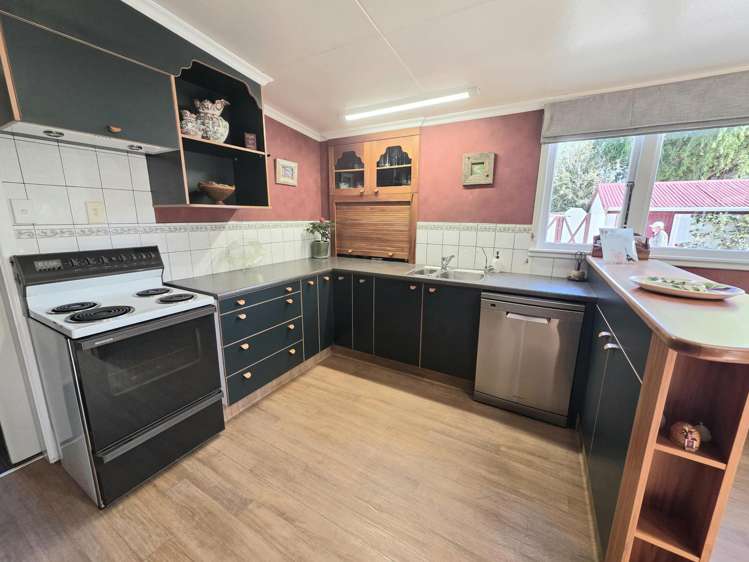 33 Devils Bridge Road Weston_4