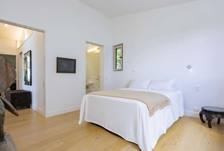 36 Piha Road Piha_19