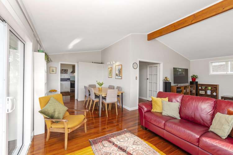 2 Merchant Avenue Te Atatu South_8