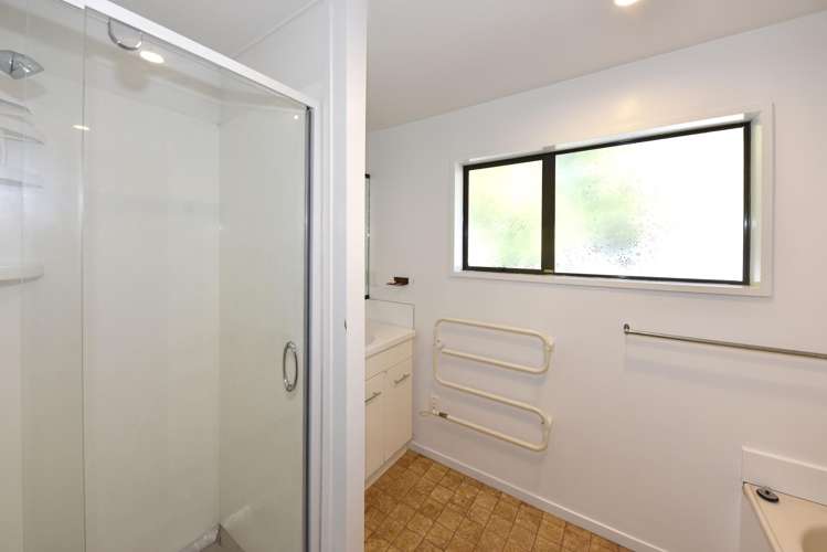 1/148 Main North Road Papanui_16