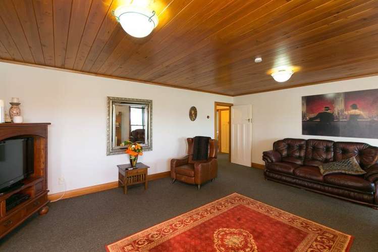 105 Parklands Avenue Bell Block_15