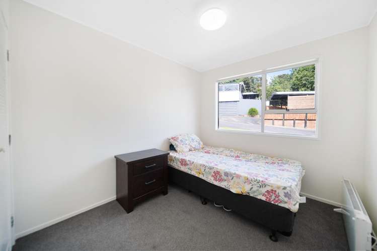 6C Zingaro Place Massey_9