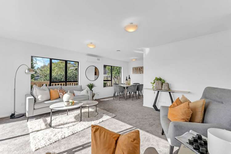 2/17 Exeter Place Unsworth Heights_2