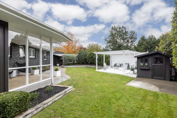 42 Iona Road Havelock North_17