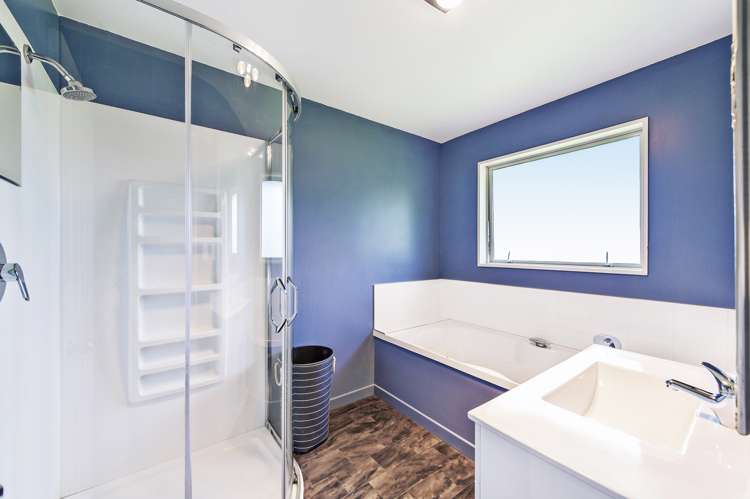 143 Telegraph Road Burnham_17