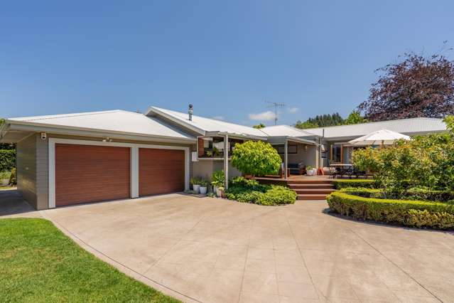 Two Dwellings, Large Shed, Income plus Potential