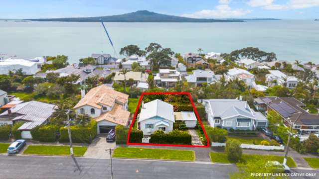 22 Merani Street Narrow Neck_2