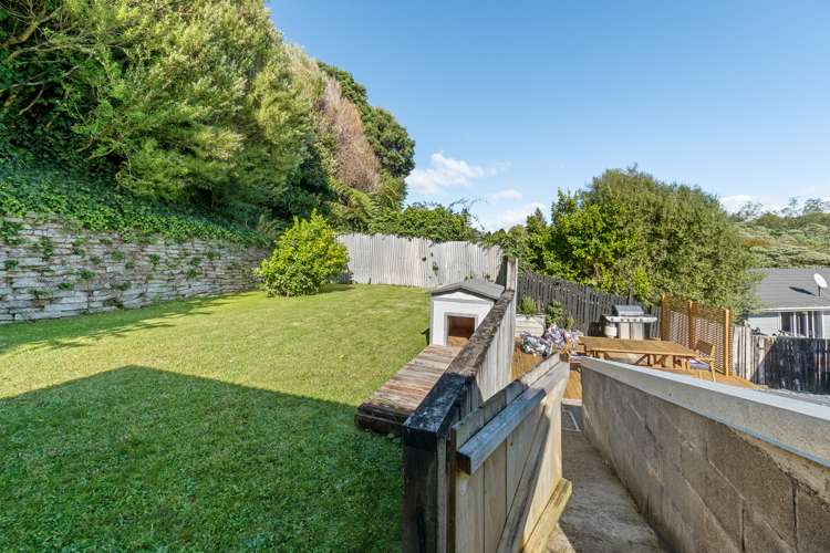 4 Puketotara Street Highlands Park_14