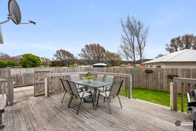 61 Shearer Crescent Naenae_17