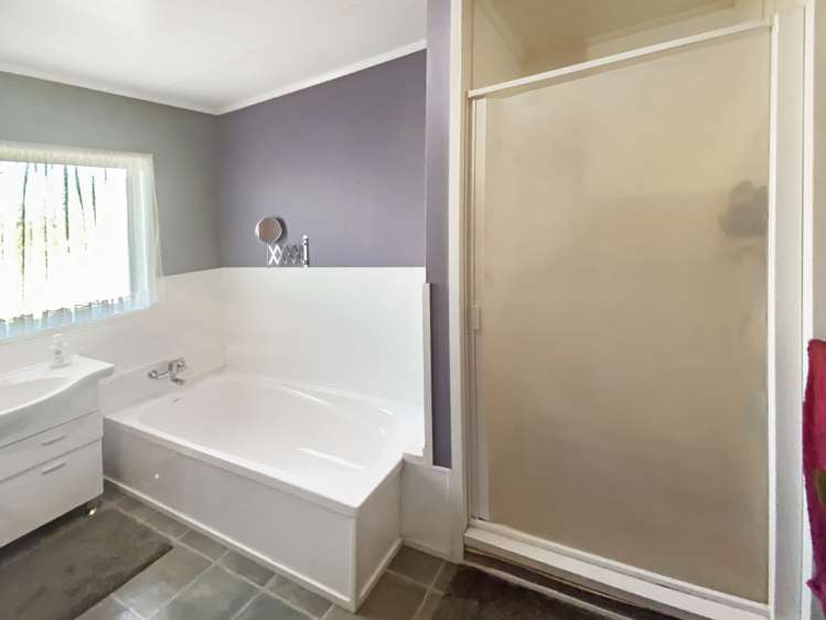 13 Falkner Park Taumarunui_6