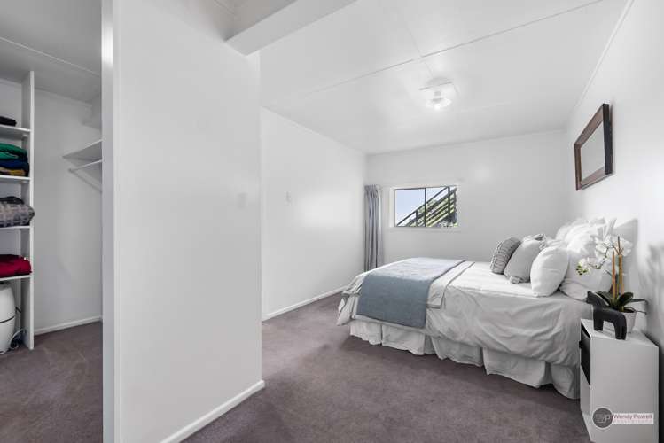 4 Wairere Road Belmont_15