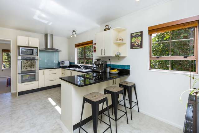 69 Chatsworth Road Silverstream_3