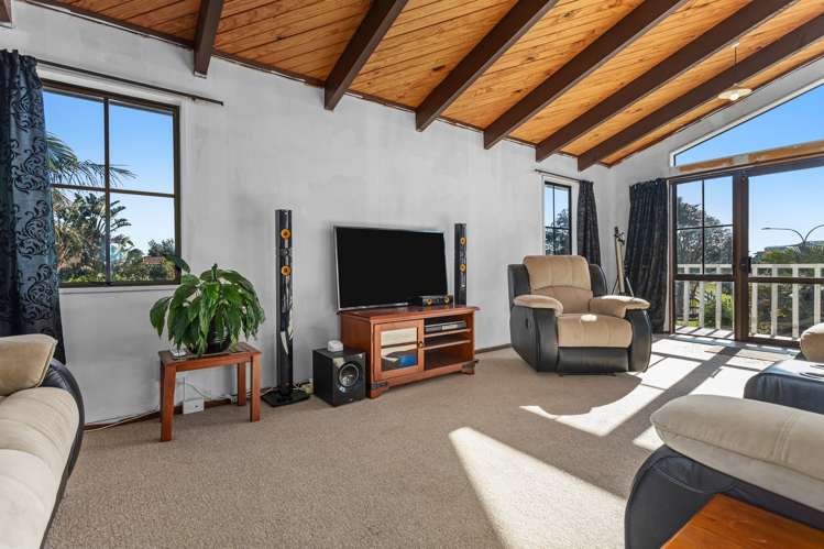 5 The Glebe Coastlands_5