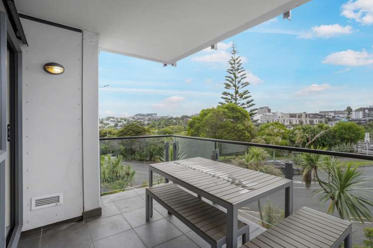 4j/6 Piwakawaka Street Eden Terrace_9