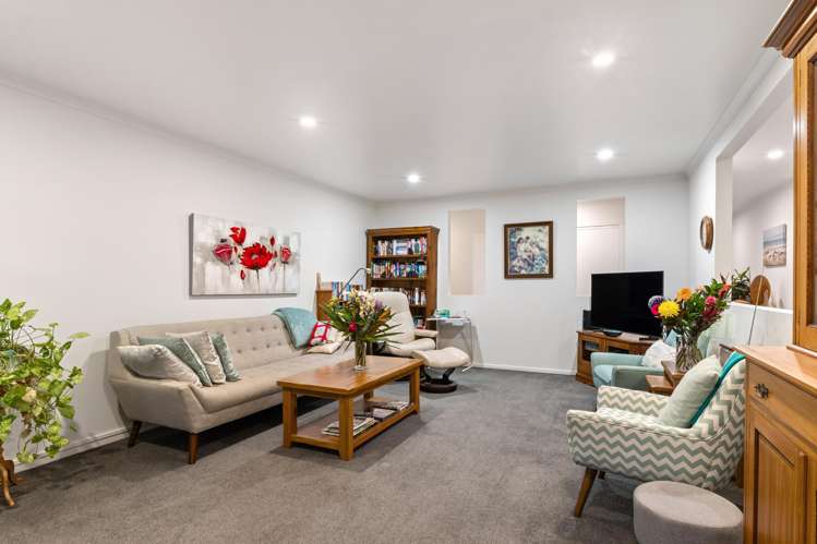 12 Charteris Rise Riverdale_8