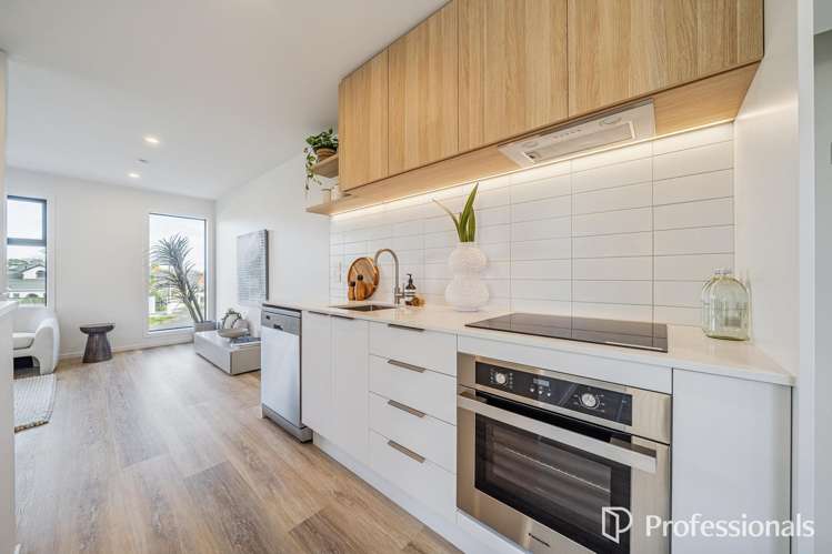 2/123 Knights Road Lower Hutt Central_7