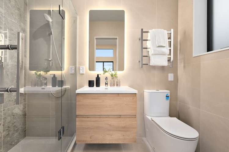 18 & 18a Katote Avenue Swanson_39