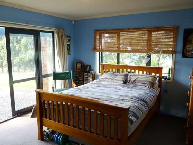 29 Liddells Road Taieri Mouth_10