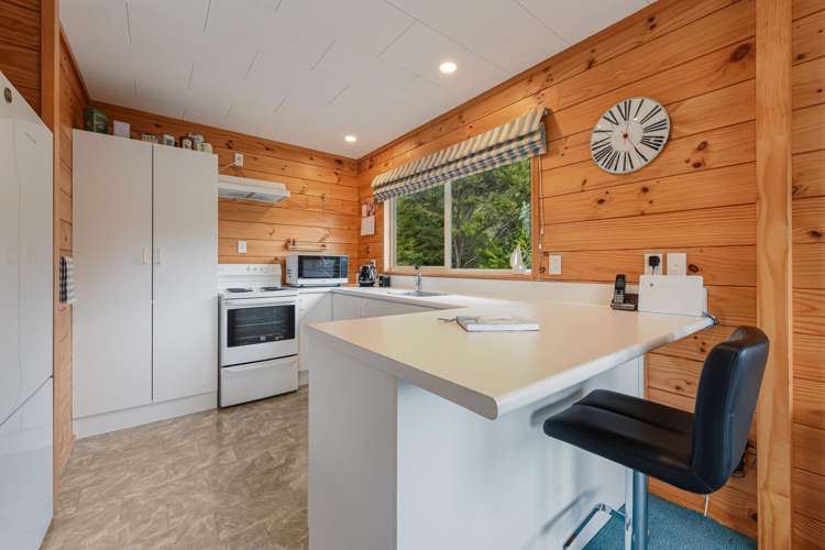 22 Amelia Crescent Waikawa Bay_11