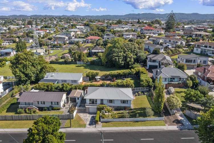 17 Lyndhurst Road Te Atatu South_25