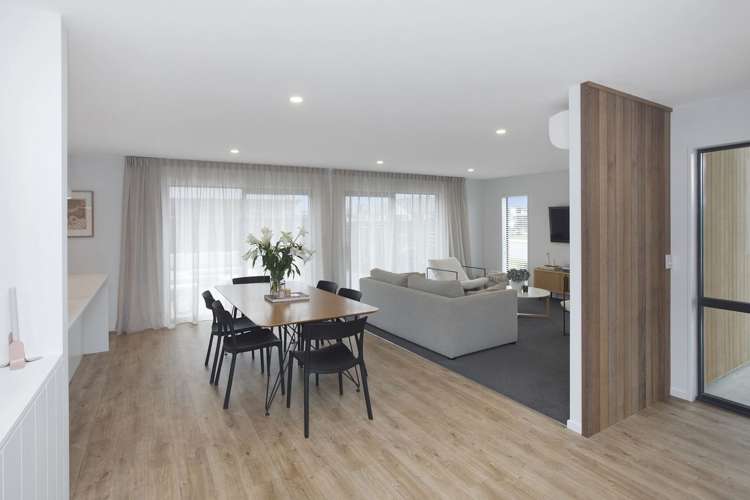 42 Halpin Drive Lincoln_12