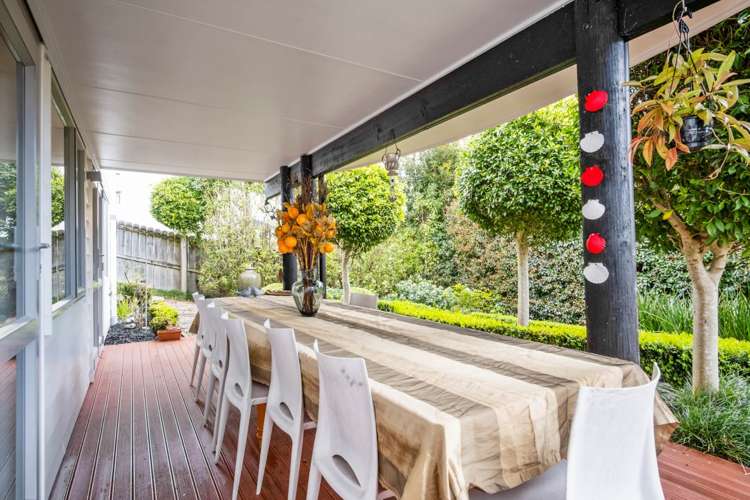 8 Oak View Terrace Schnapper Rock_15