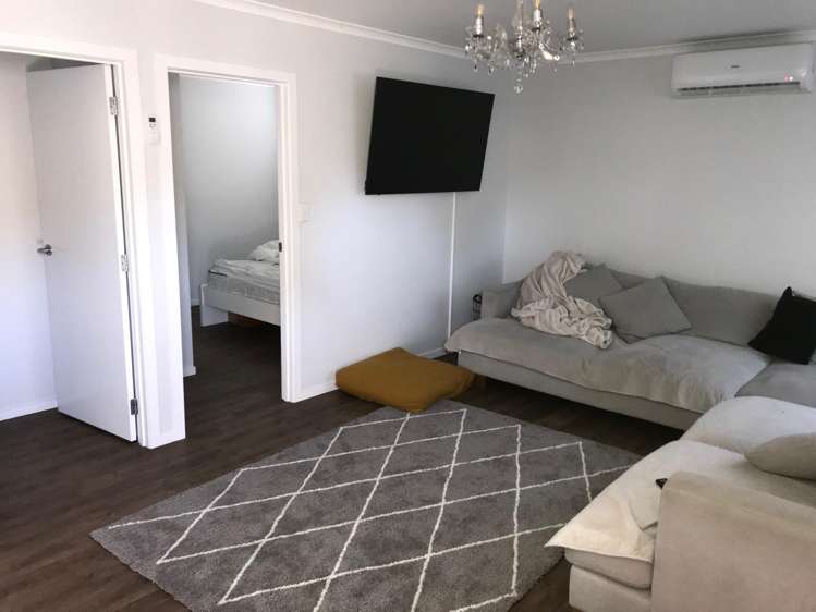 11a Windrush Close Mangere_2