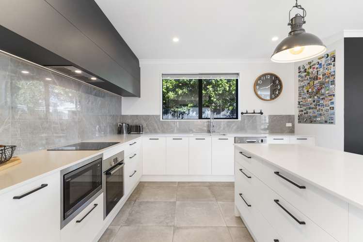 72 Constellation Avenue Beachlands_7