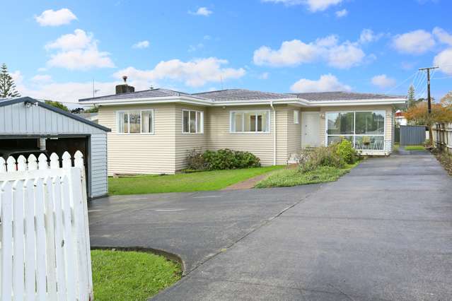 57 Mcleod Road Te Atatu South_2