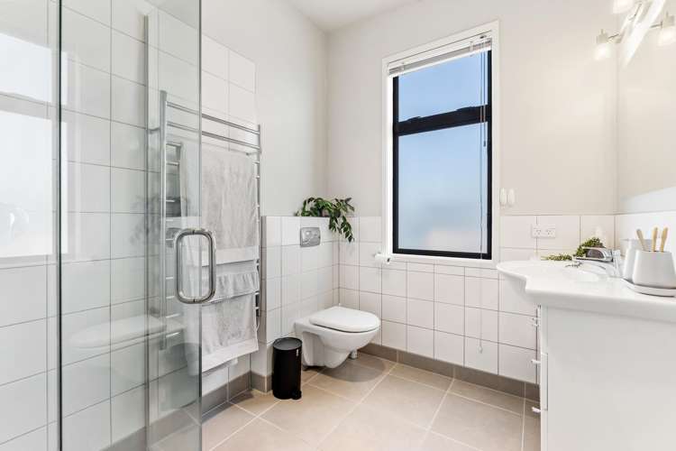 19 Alexander Road Algies Bay_12