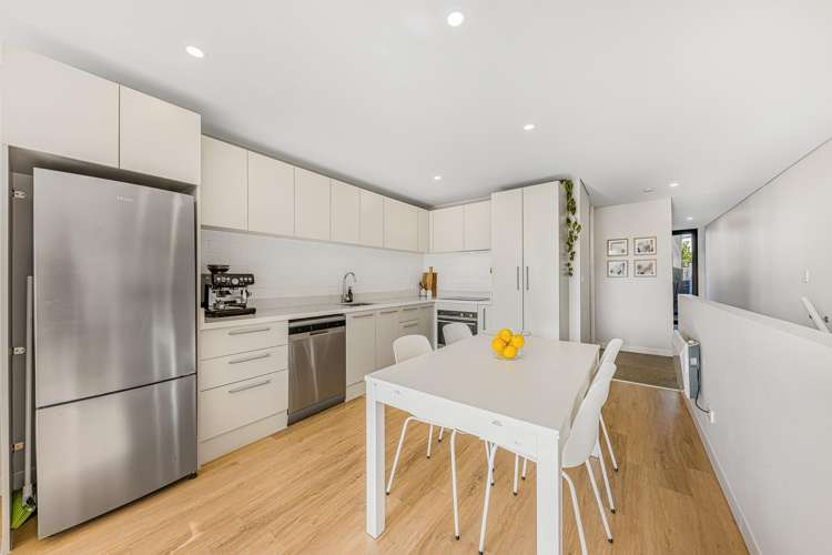 13a Nugget Avenue Hobsonville_10