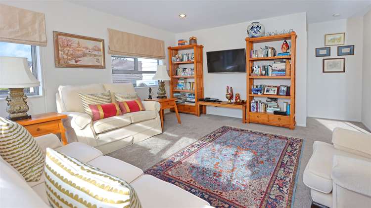 114 Lake Panorama Drive Henderson Valley_9