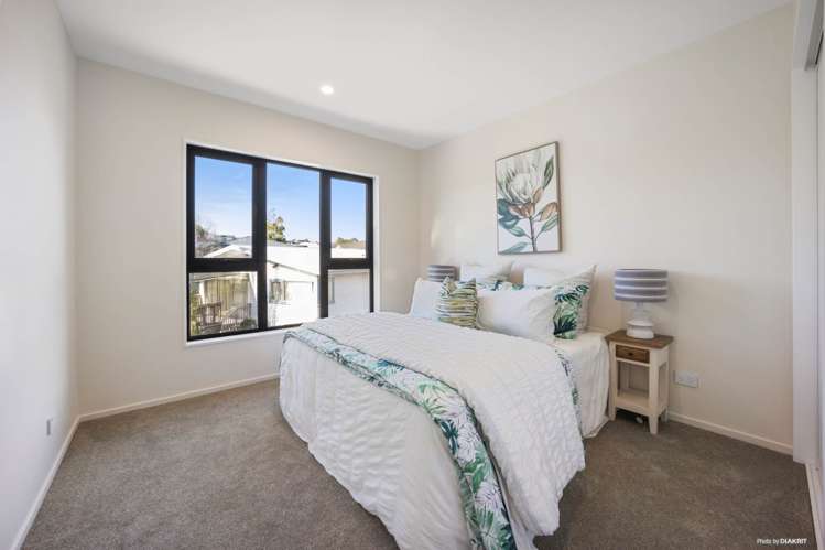 45A&B Commodore Drive Lynfield_11