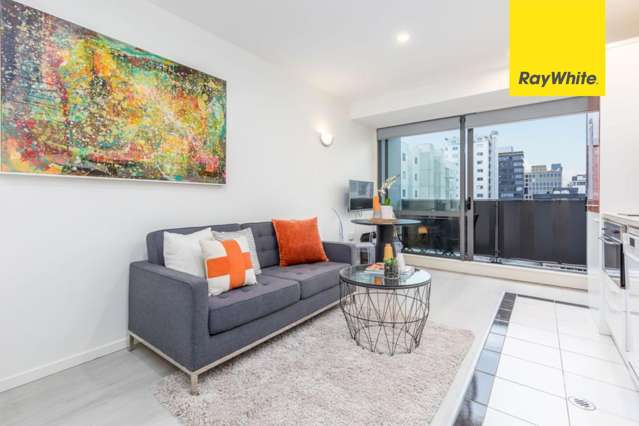 Where the City's at Your Door + Carpark!