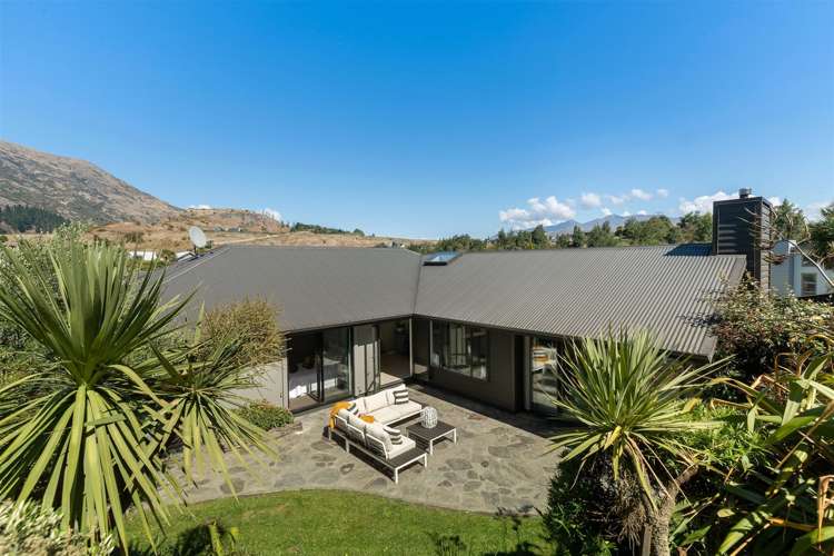 8 Quill Street Dalefield/Wakatipu Basin_20