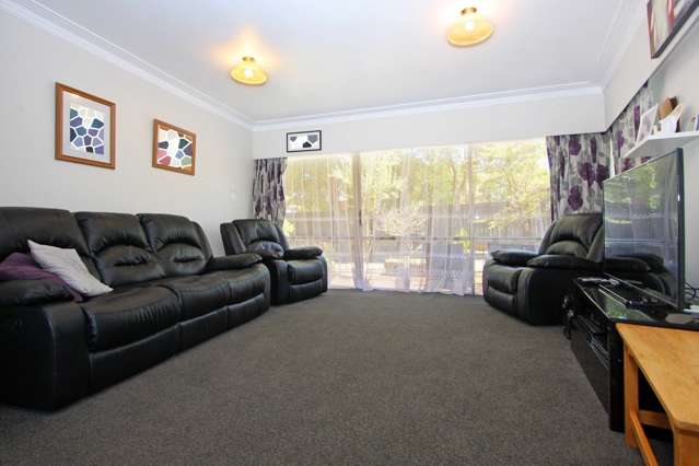 57 Plumley Crescent Mangere_3