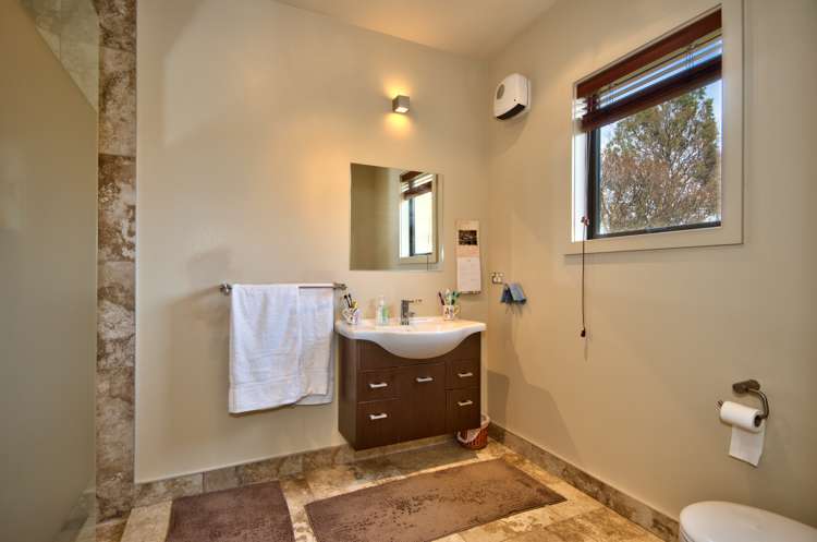 9 Cockerell Lane Lower Shotover_17