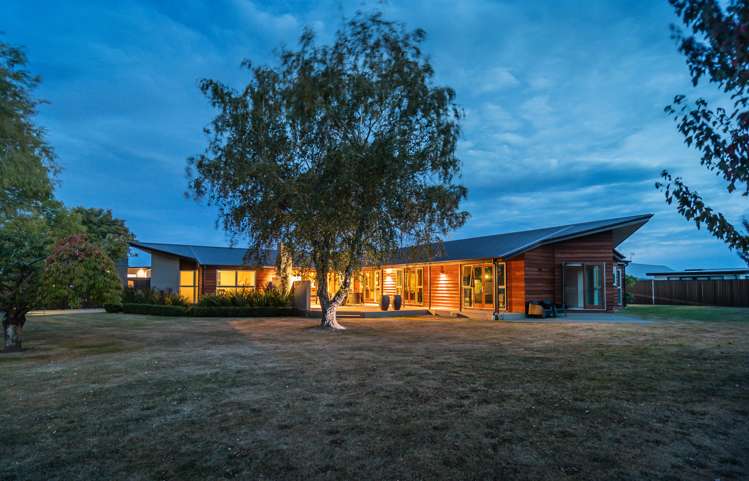 290 Pages Road Gleniti_13