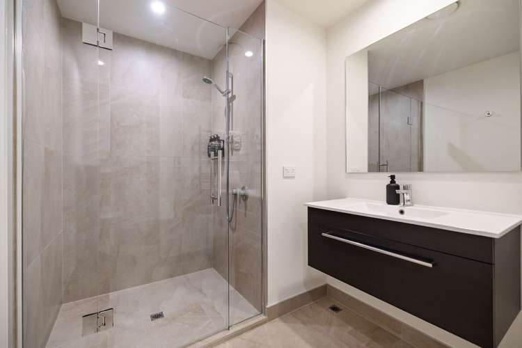 13/22 Hallenstein Street Queenstown_13