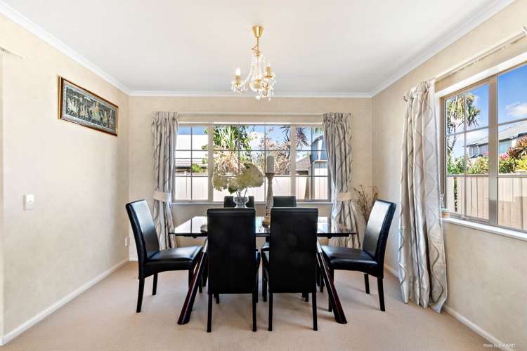 85 Middlefield Drive Flat Bush_8