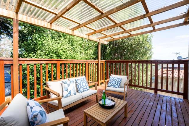 2/13 Fairclough Road Beach Haven_2