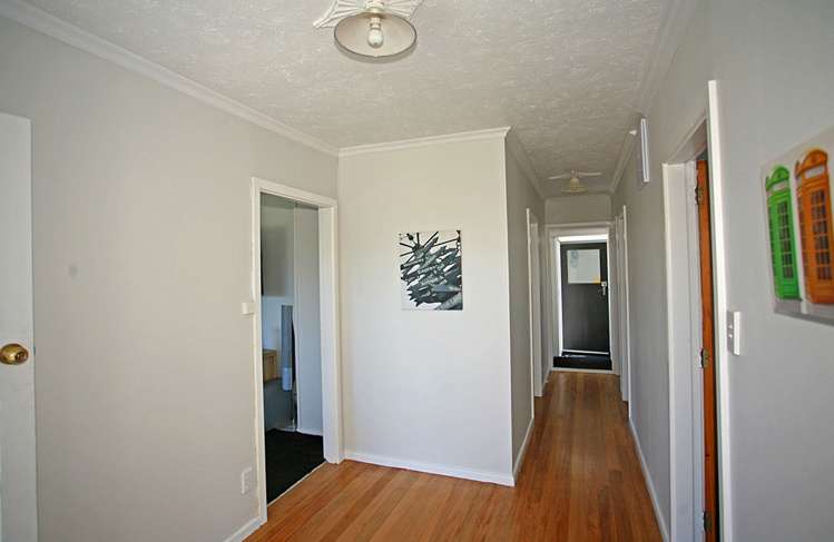 8 Blankney Street Hornby_19