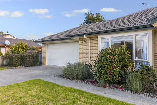 88 Burswood Drive Pakuranga Heights_1