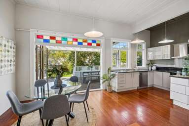 5 Allenby Avenue_3