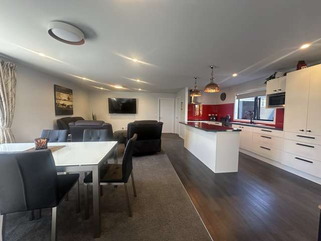 74 Hampden Street Hokitika_3