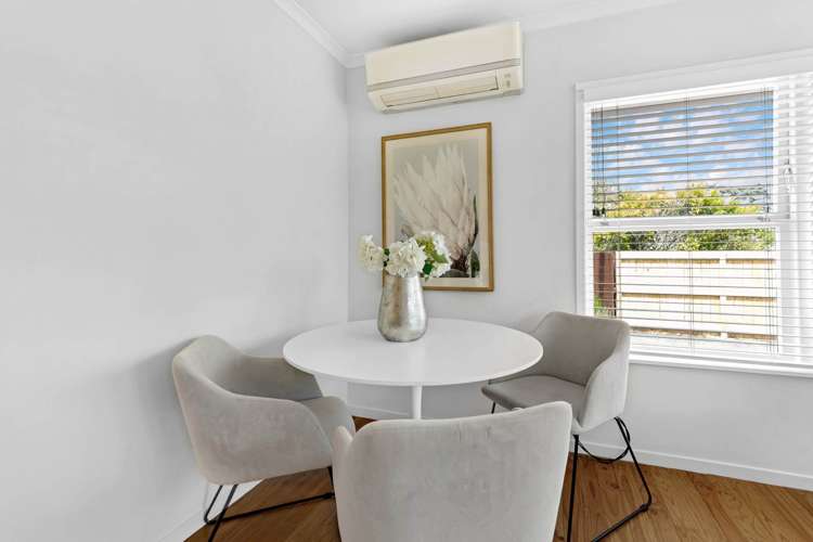 2/22 Evelyn Place Hillcrest_16