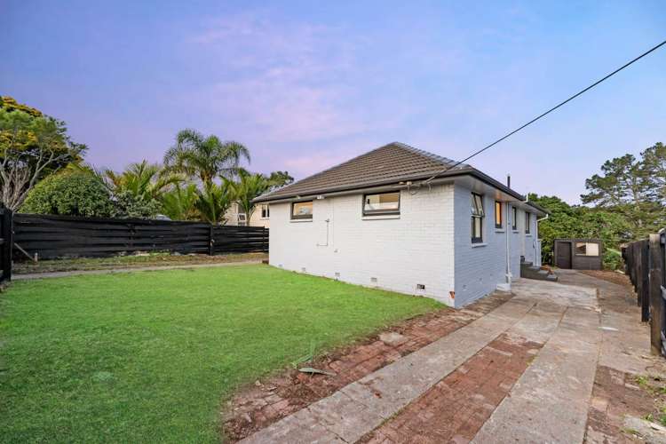 20 Chorley Avenue Massey_26