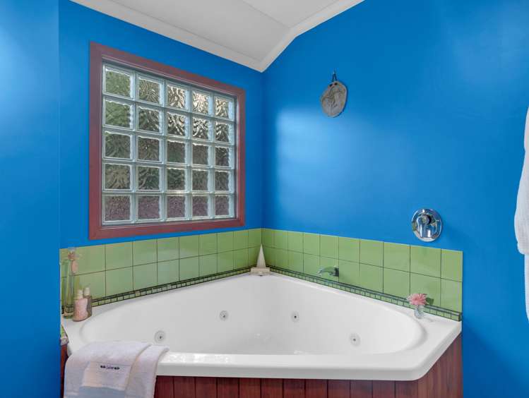 42 Ayrshire Drive Grandview Heights_27