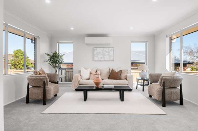 7 Farleigh Close Huntington_1