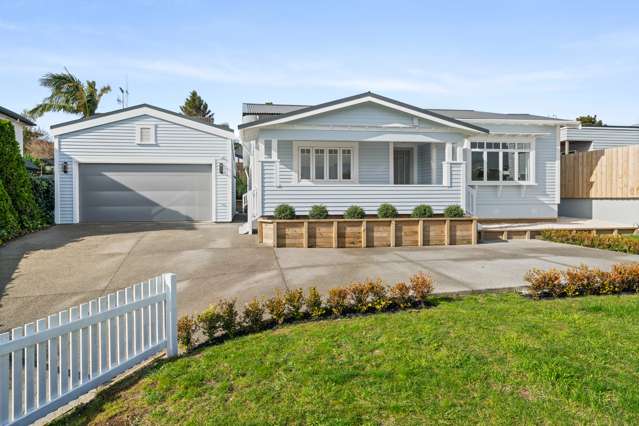 54 Eaton Crescent Matua_1